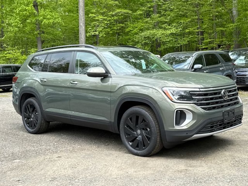 New 2026 Volkswagen Atlas 2.0T SE w/Technology SUV