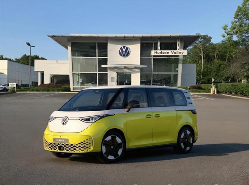 New 2025 Volkswagen ID. Buzz Pro S Van Passenger Van