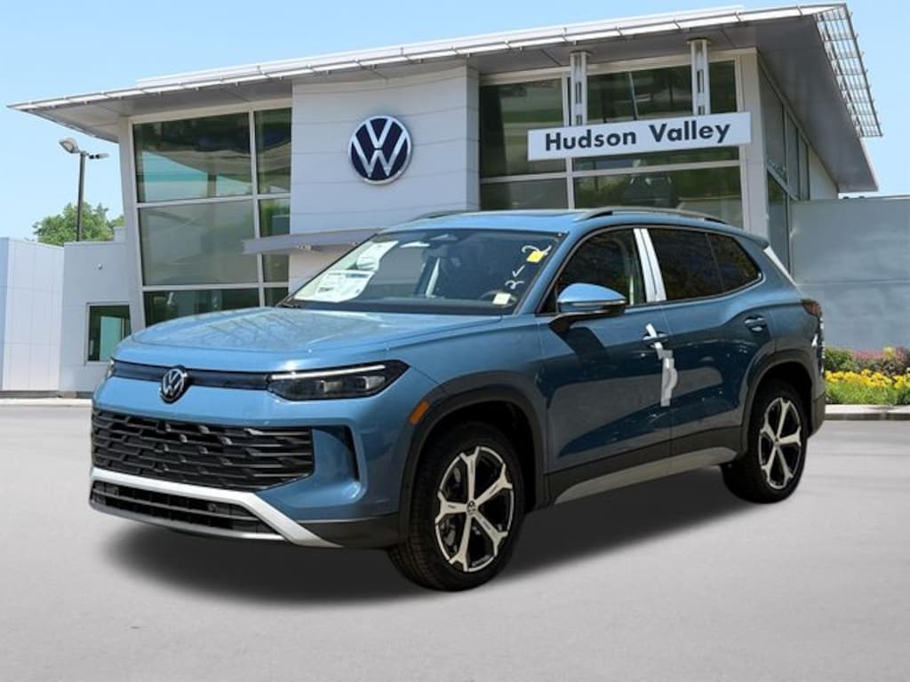 New 2026 Volkswagen Tiguan 2.0T SE SUV