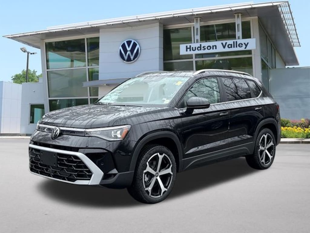 New 2026 Volkswagen Taos 1.5T SEL SUV