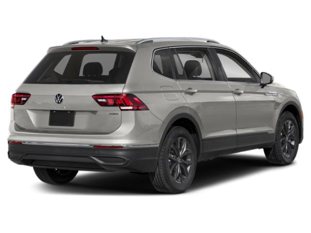 2022 Volkswagen Tiguan SE photo 3