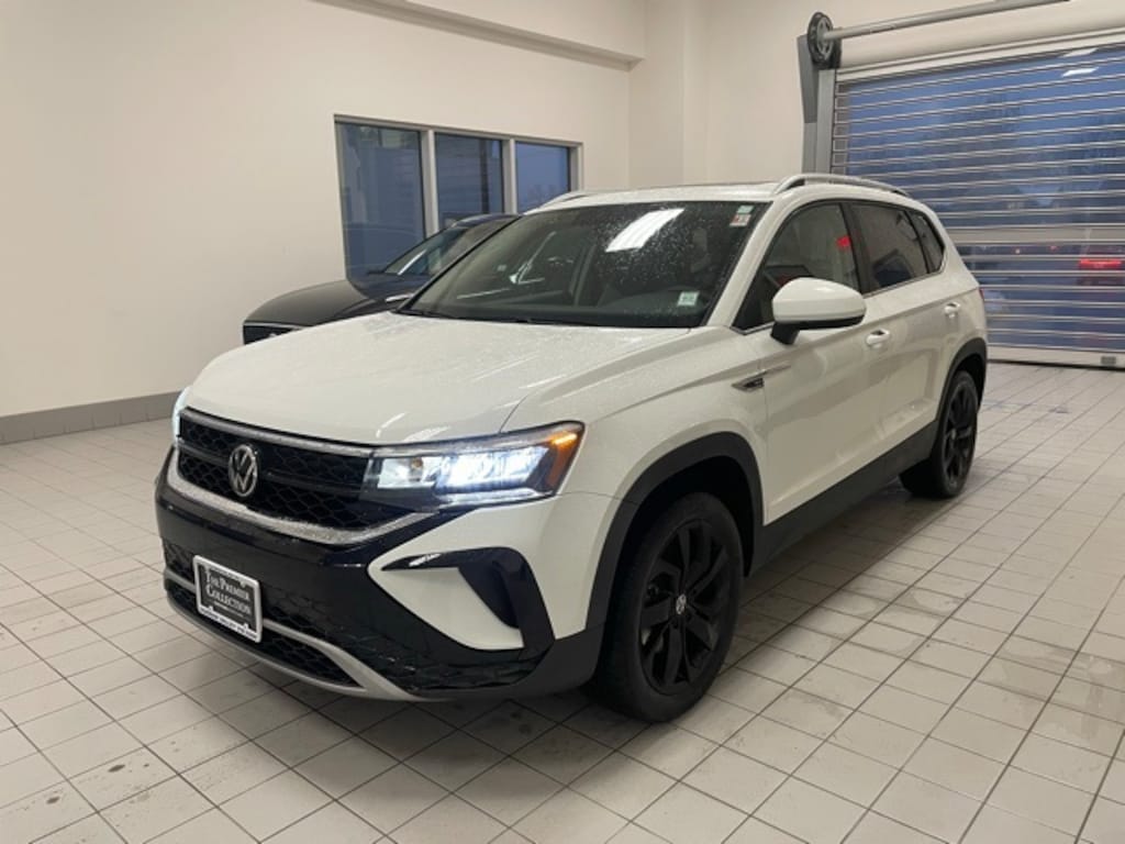 Certified 2022 Volkswagen Taos 1.5T SE SUV