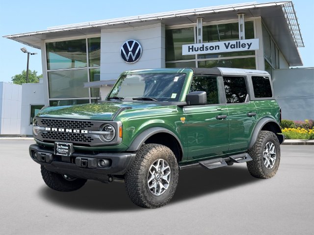 2023 Ford Bronco 4-Door Badlands