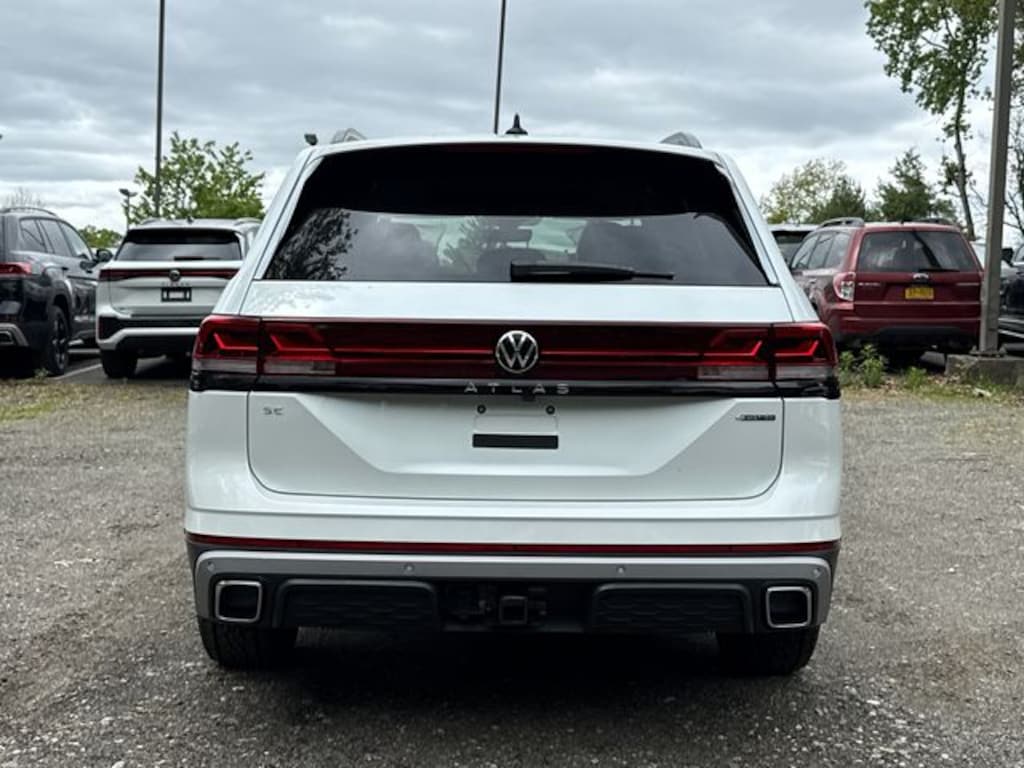 New 2026 Volkswagen Atlas 2.0T Peak Edition SUV