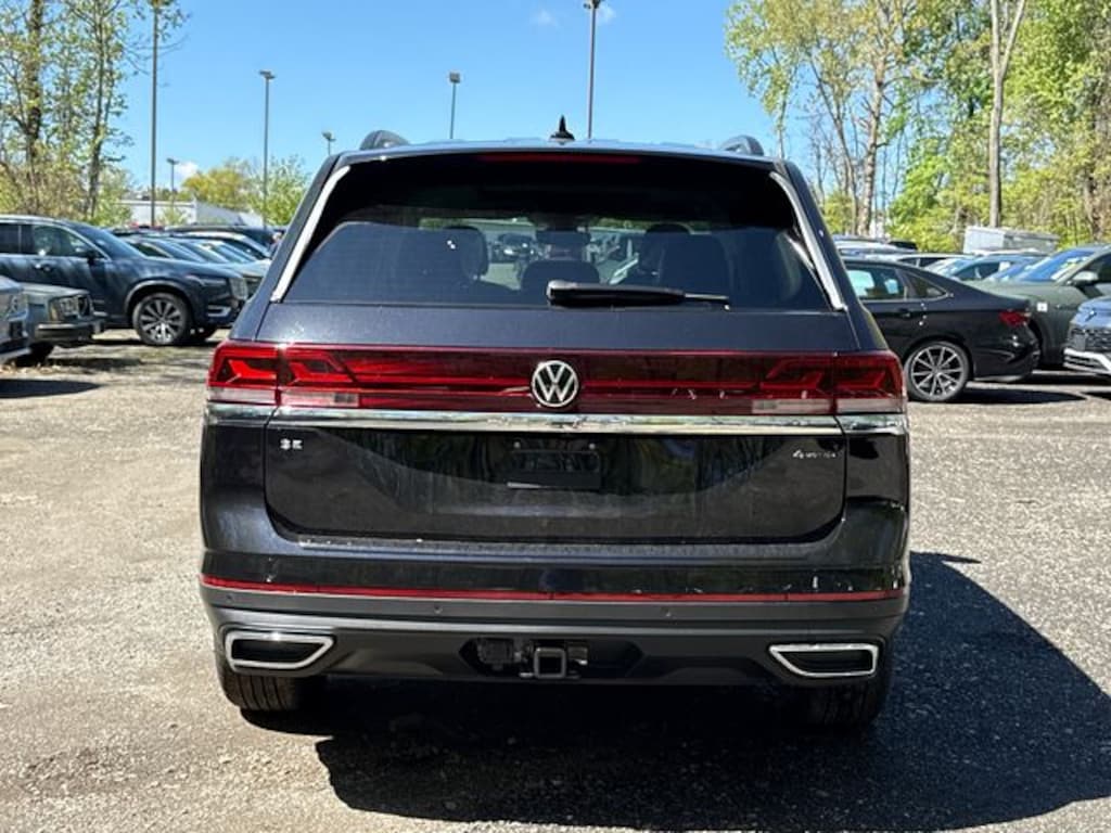 New 2026 Volkswagen Atlas 2.0T SE w/Technology SUV