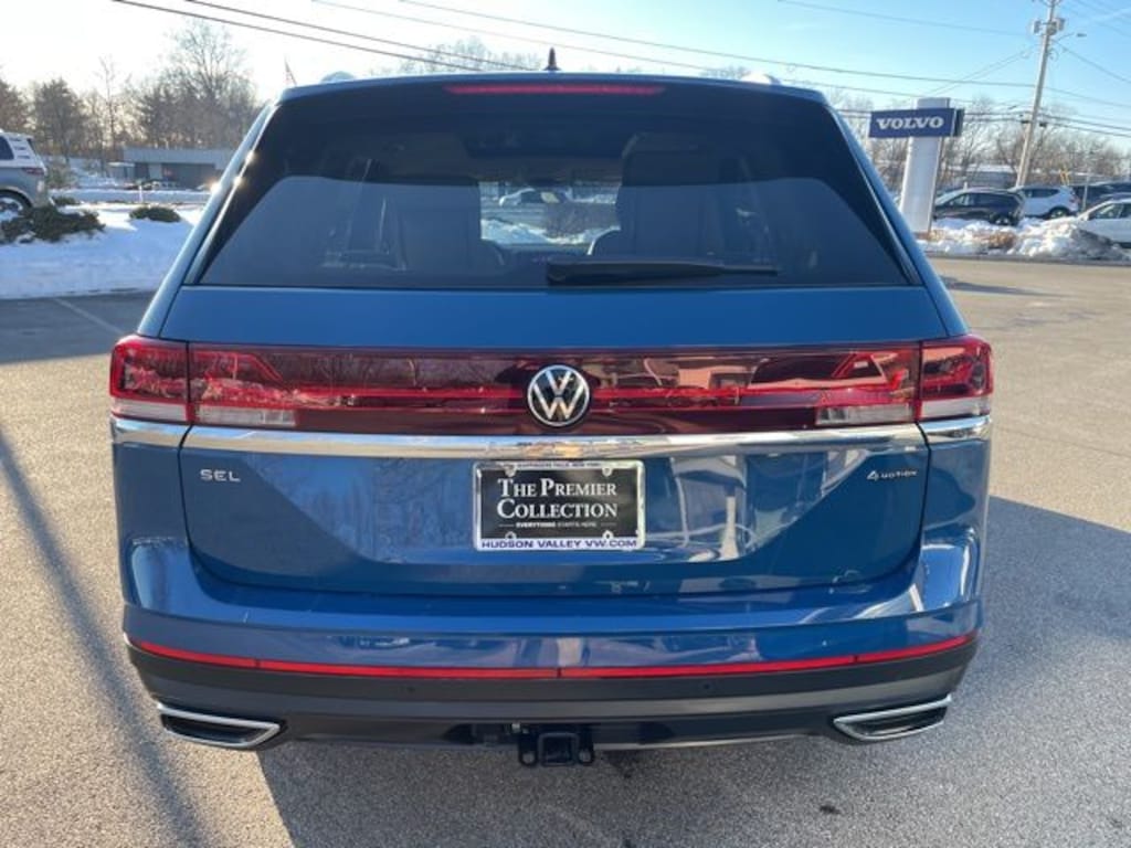 Certified 2025 Volkswagen Atlas 2.0T SEL SUV