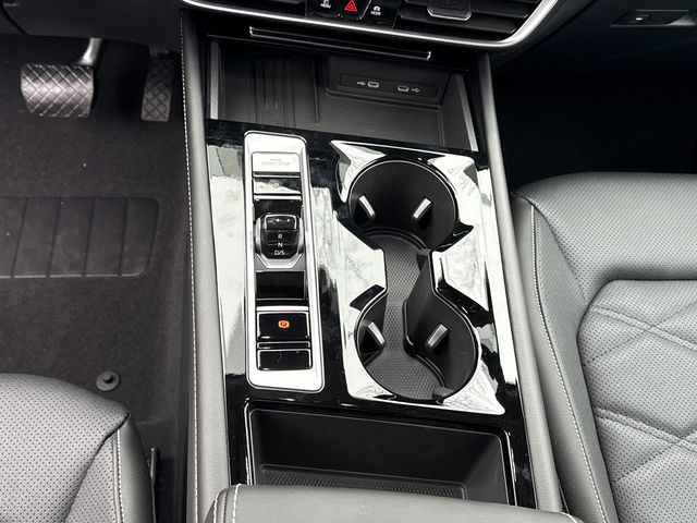 2026 Volkswagen Atlas SE w/Tech - Photo 17
