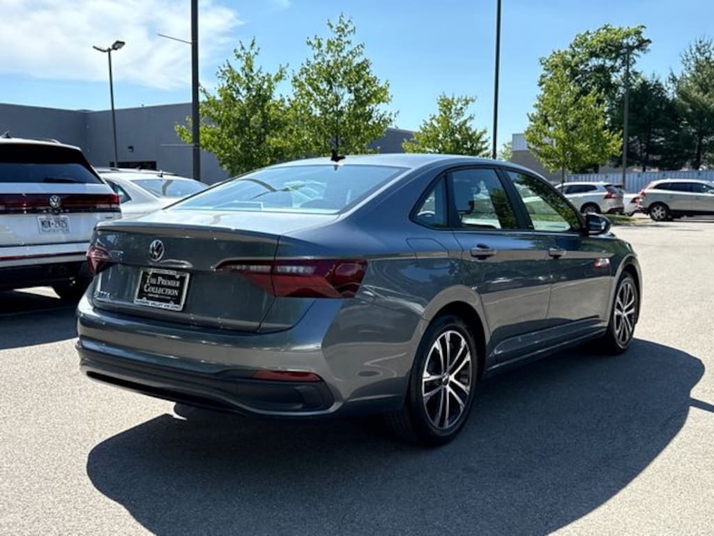 Certified 2023 Volkswagen Jetta 1.5T Sport Sedan