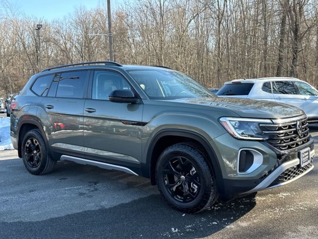 Certified 2024 Volkswagen Atlas 2.0T Peak Edition SE w/Technology SUV