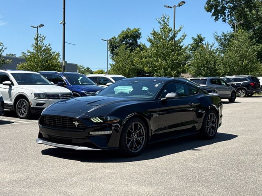 Used 2022 Ford Mustang Coupe