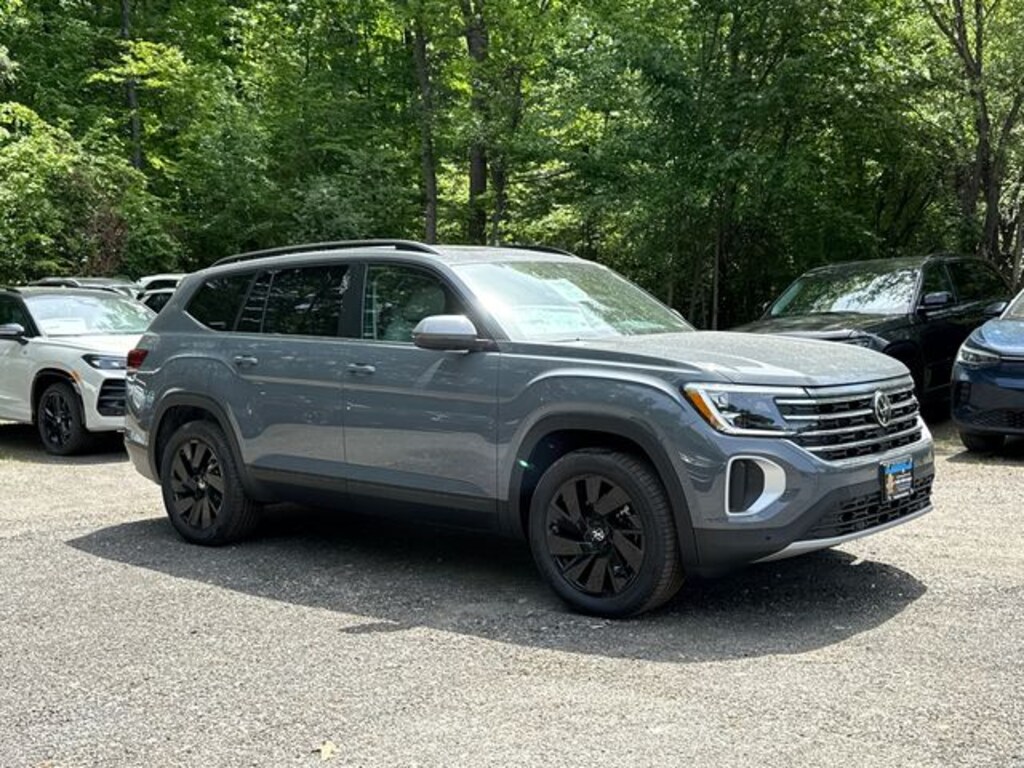 New 2026 Volkswagen Atlas 2.0T SE w/Technology SUV