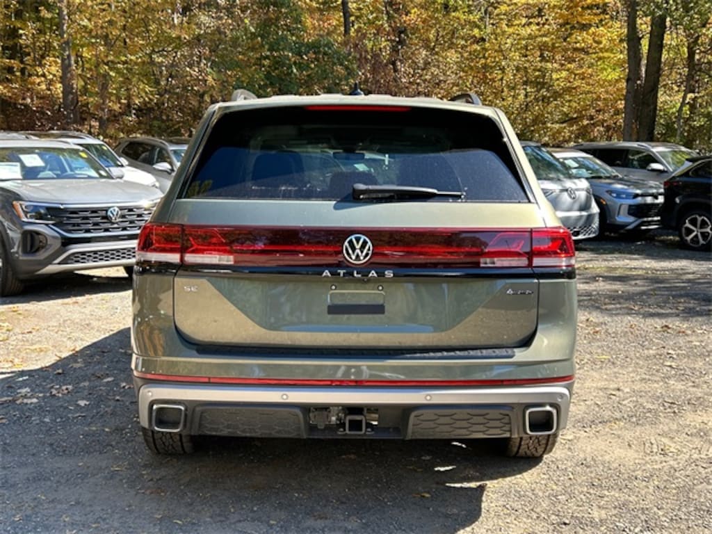 New 2025 Volkswagen Atlas 2.0T Peak Edition SUV