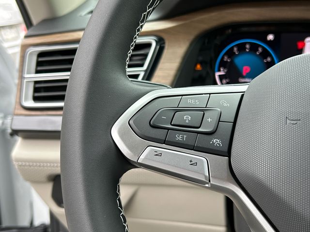2026 Volkswagen Atlas SE - Photo 12