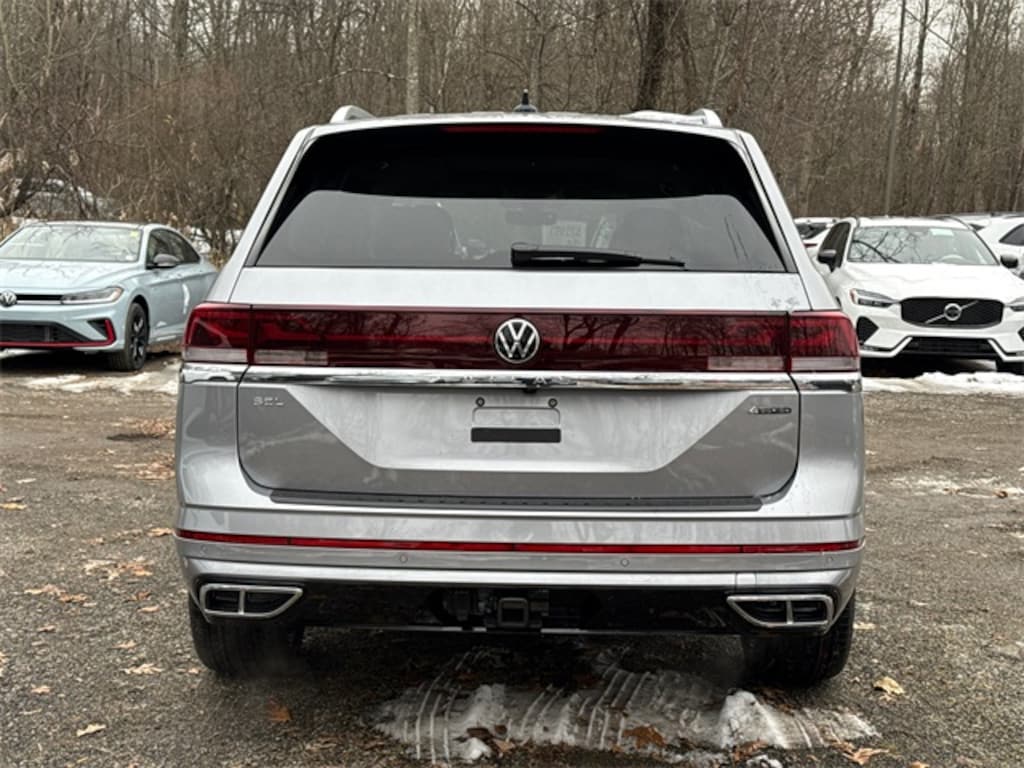 New 2026 Volkswagen Atlas 2.0T SEL Premium R-Line SUV