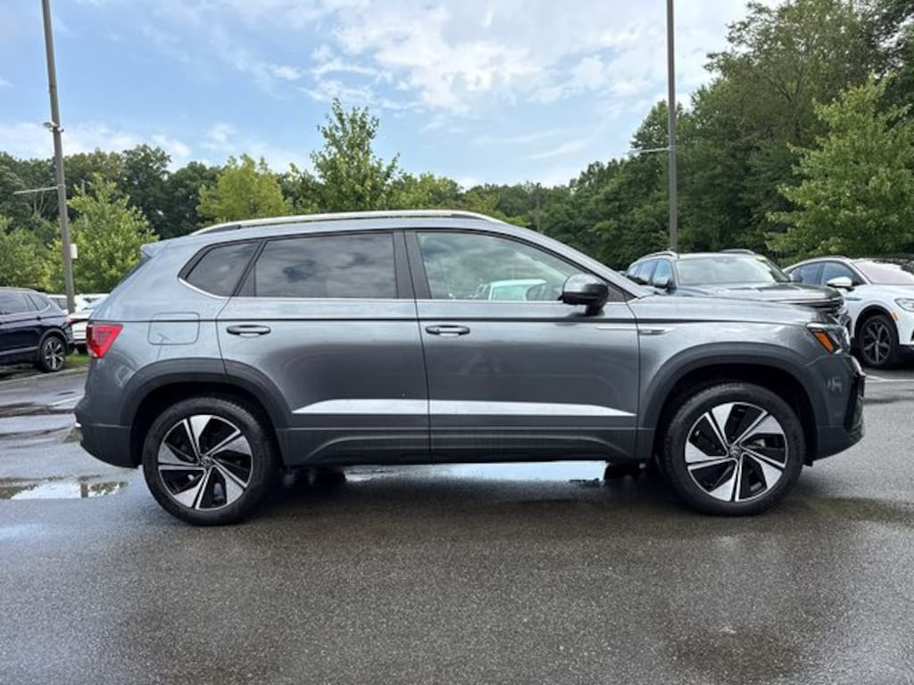Used 2023 Volkswagen Taos 1.5T SE SUV