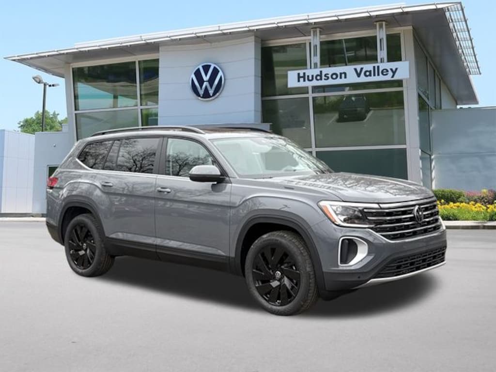 New 2026 Volkswagen Atlas SE w/Technology SUV