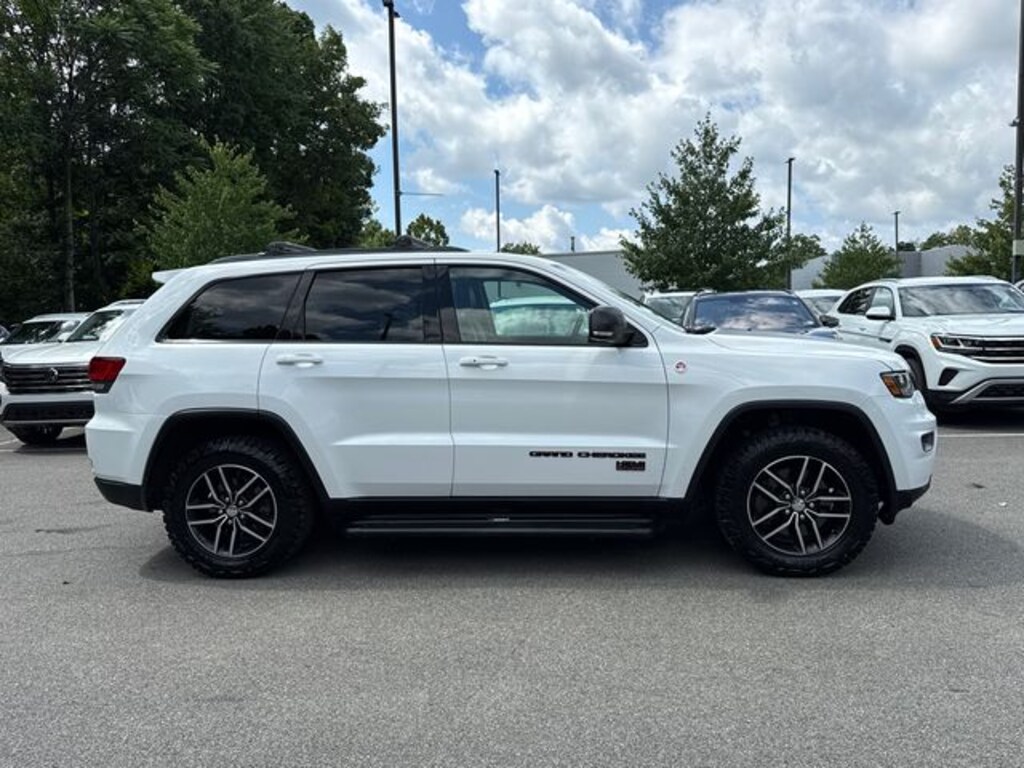 Used 2018 Jeep Grand Cherokee Trailhawk 4x4 SUV