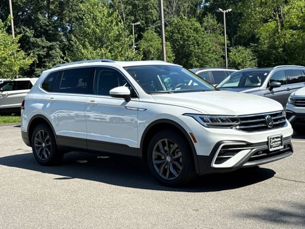 Used 2024 Volkswagen Tiguan 2.0T SE SUV
