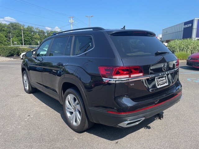 2022 Volkswagen Atlas SE Technology photo 2