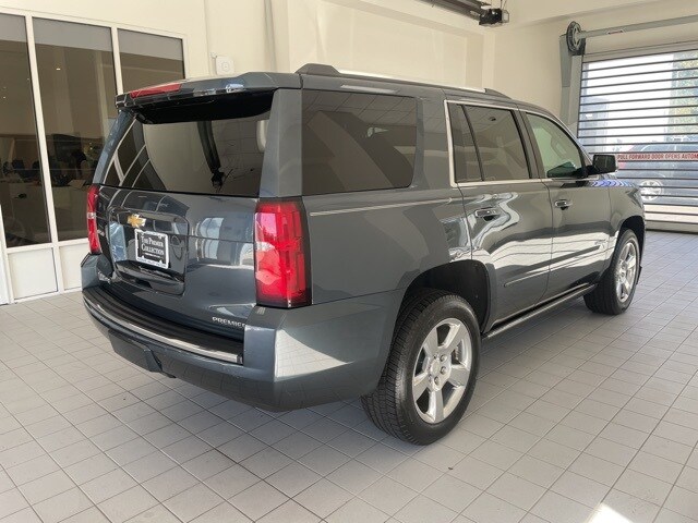 2019 Chevrolet Tahoe Premier photo 3