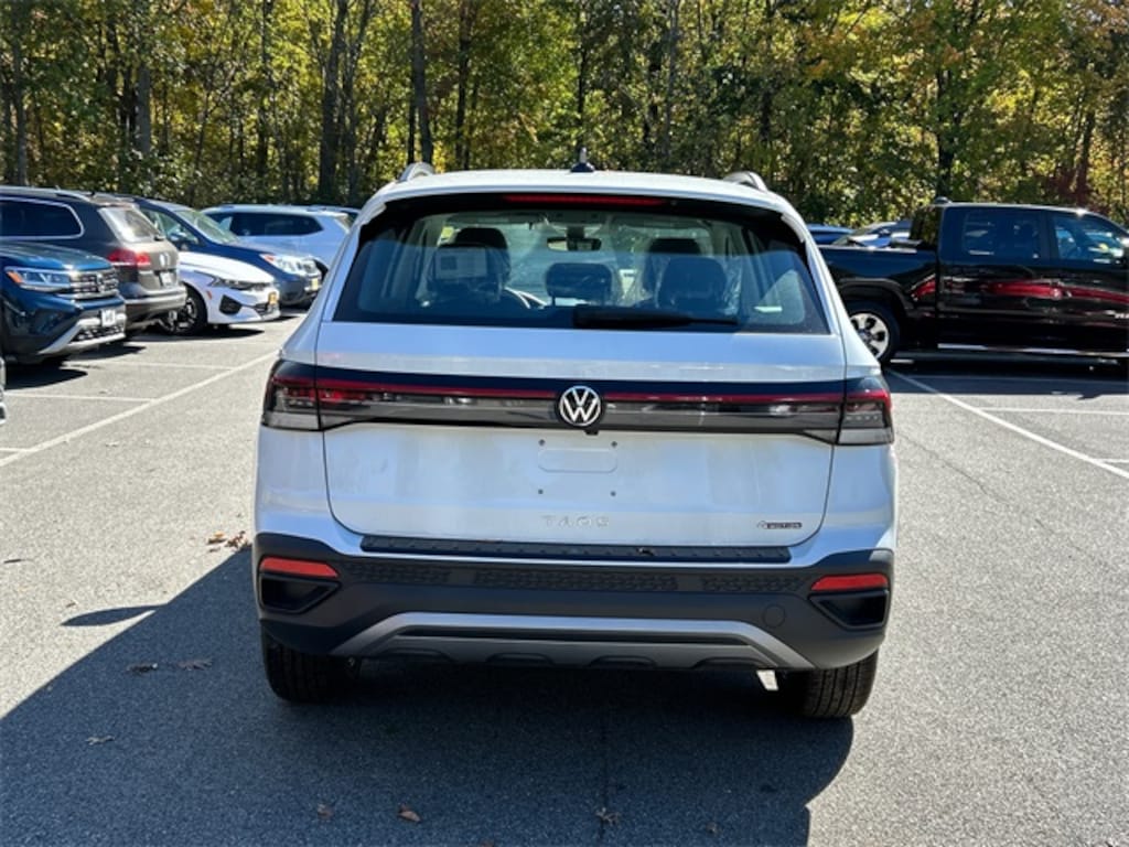 New 2025 Volkswagen Taos 1.5T S SUV