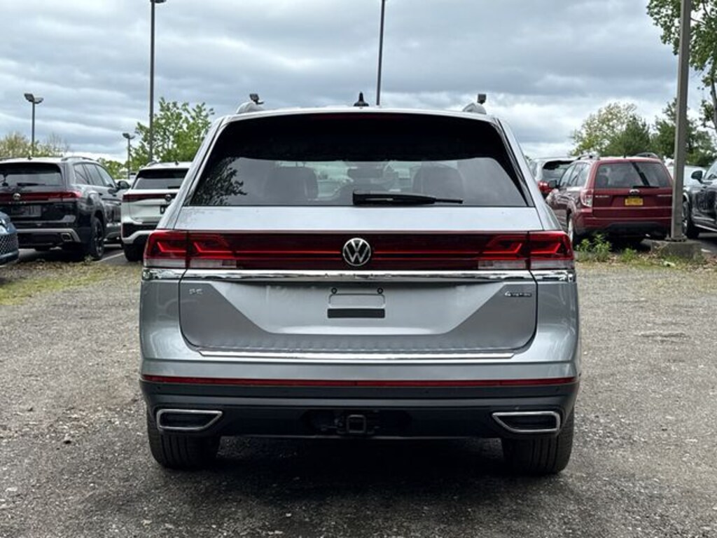 New 2026 Volkswagen Atlas 2.0T SE w/Technology SUV