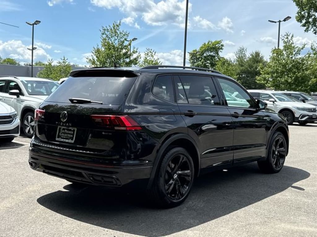 Used 2023 Volkswagen Tiguan 2.0T SE R-Line Black SUV