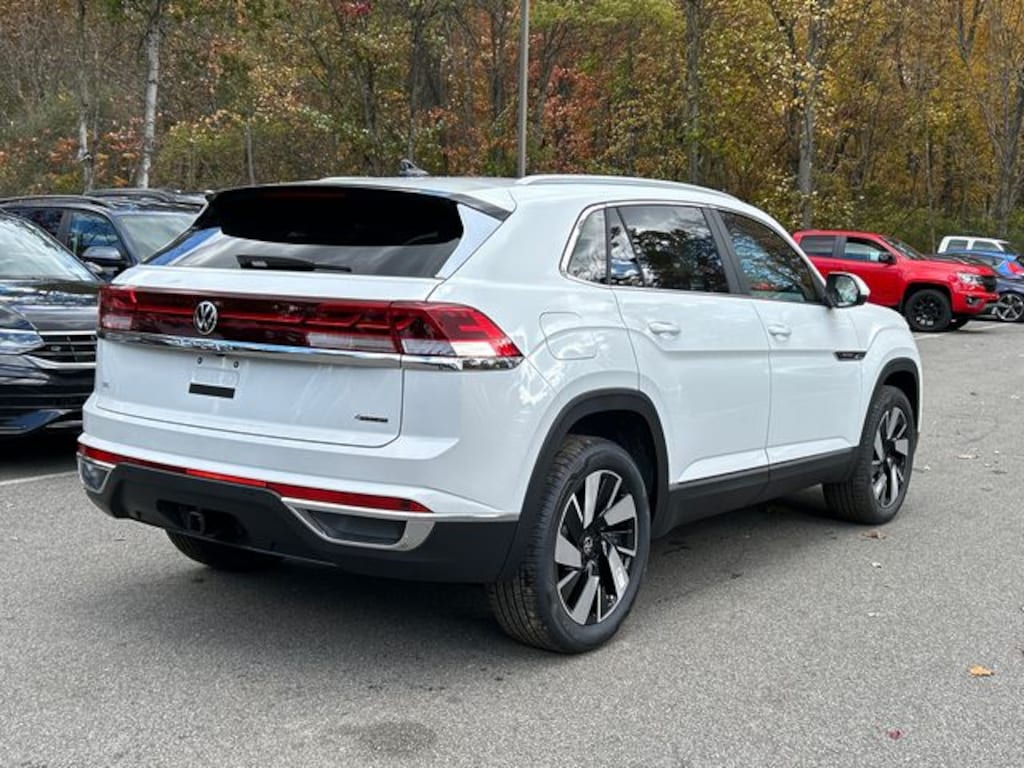 New 2026 Volkswagen Atlas Cross Sport 2.0T SEL SUV