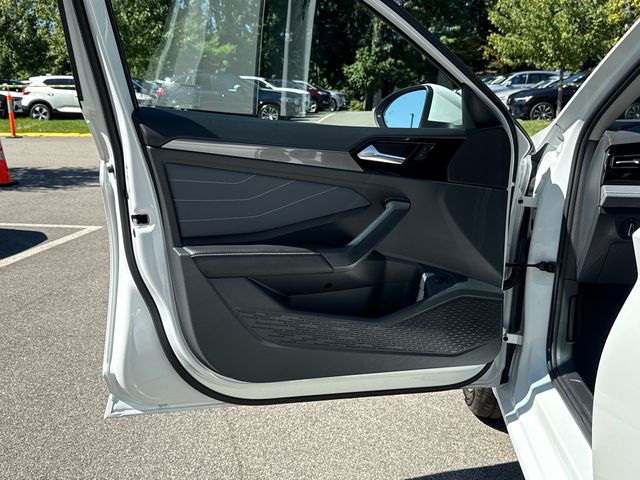 2026 Volkswagen Jetta SEL - Photo 11