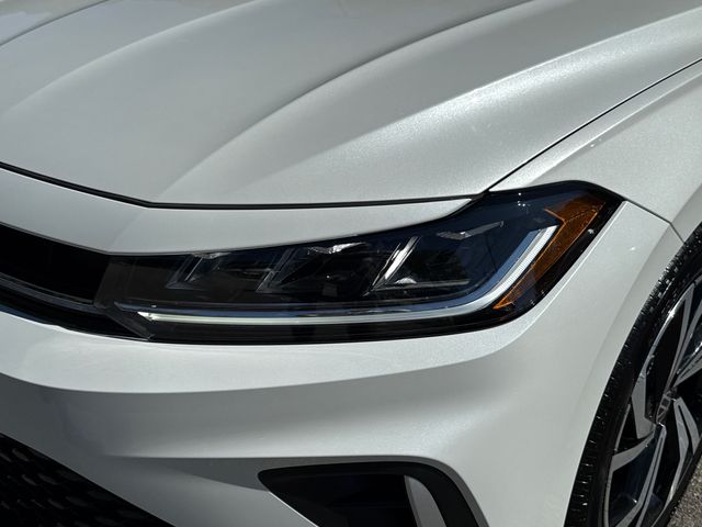 2026 Volkswagen Jetta SEL - Photo 9