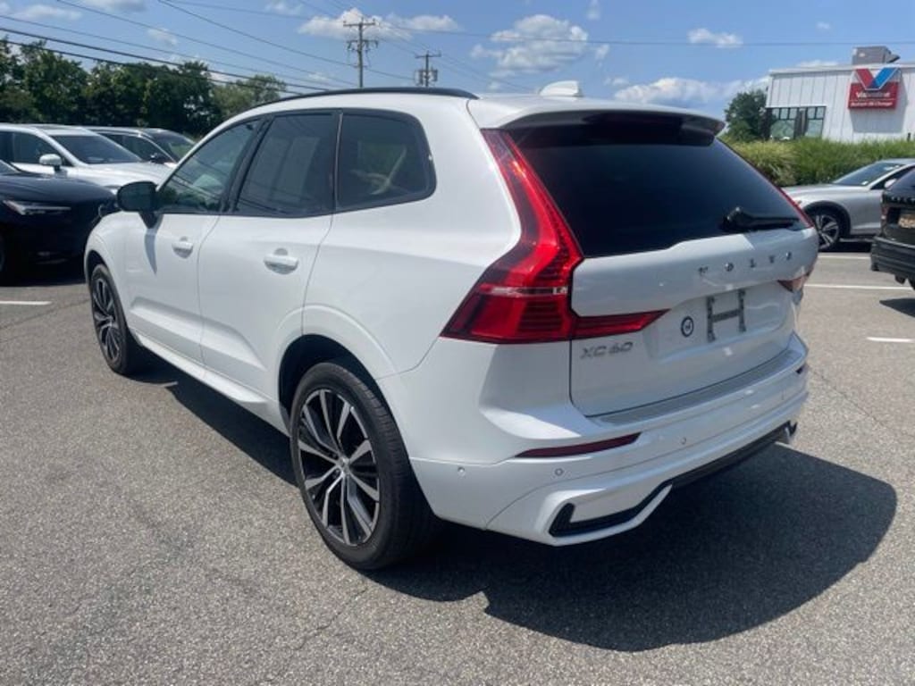 Used 2024 Volvo XC60 B5 Plus Dark SUV