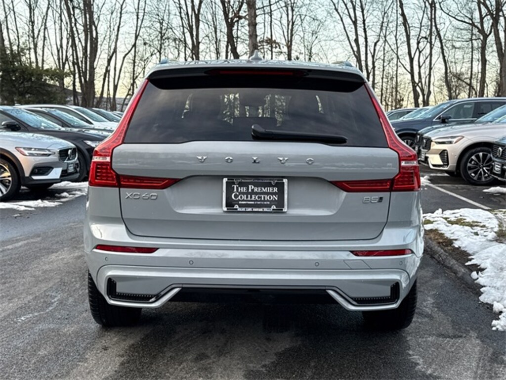Used 2025 Volvo XC60 B5 Plus SUV