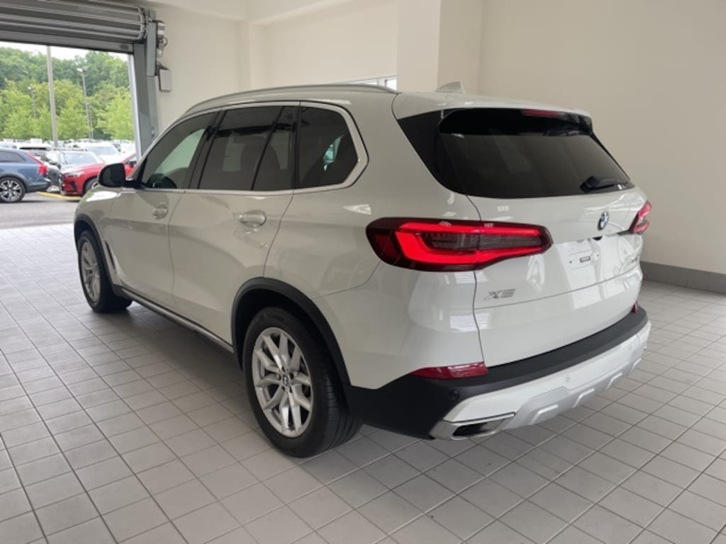 Used 2022 BMW X5 xDrive40i SUV