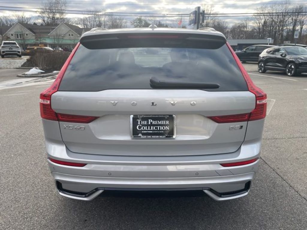 Certified 2025 Volvo XC60 B5 Plus SUV
