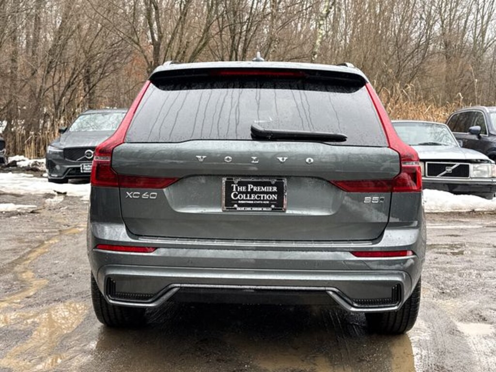 New 2026 Volvo XC60 B5 Plus SUV