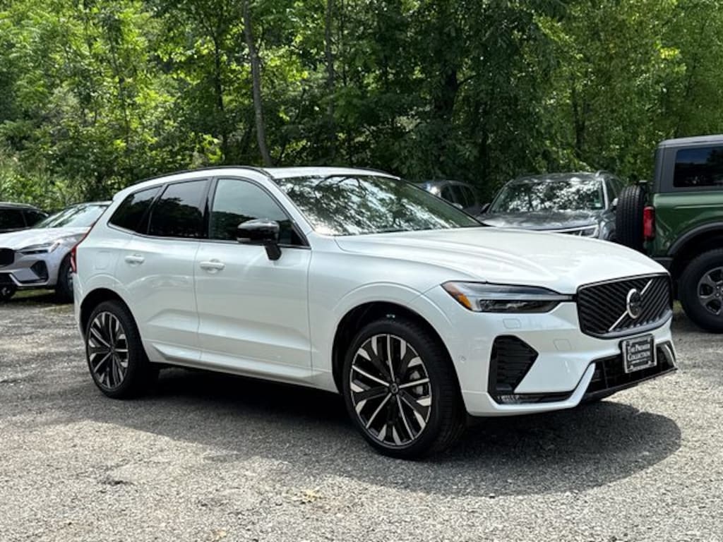 New 2026 Volvo XC60 B5 Ultra SUV