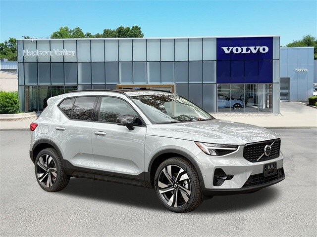 Volvo XC40 Vehicles For Sale | Volvo Cars Hudson Valley