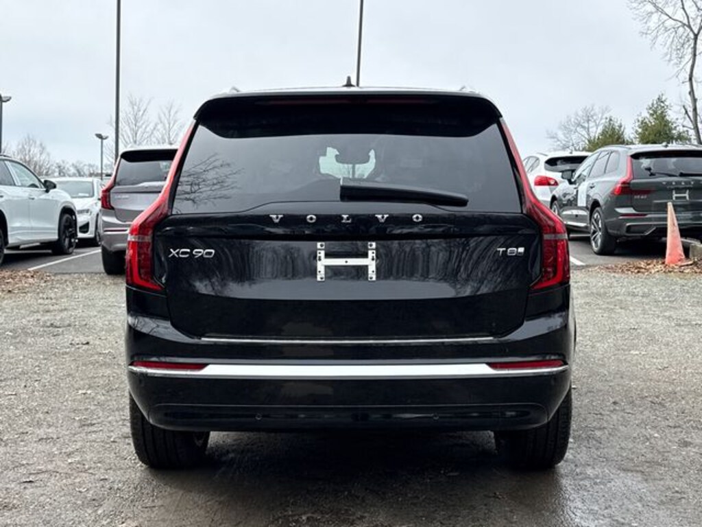 New 2026 Volvo XC90 plug-in hybrid T8 Plus 7-Seater SUV