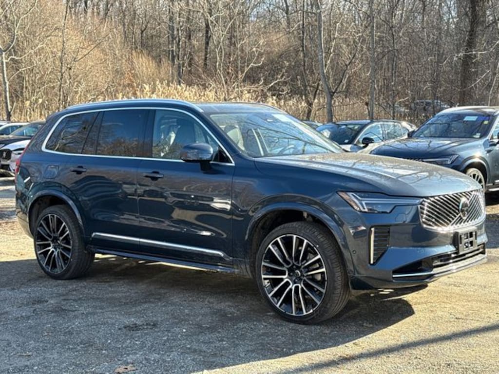 New 2026 Volvo XC90 B6 Plus 7-Seater SUV