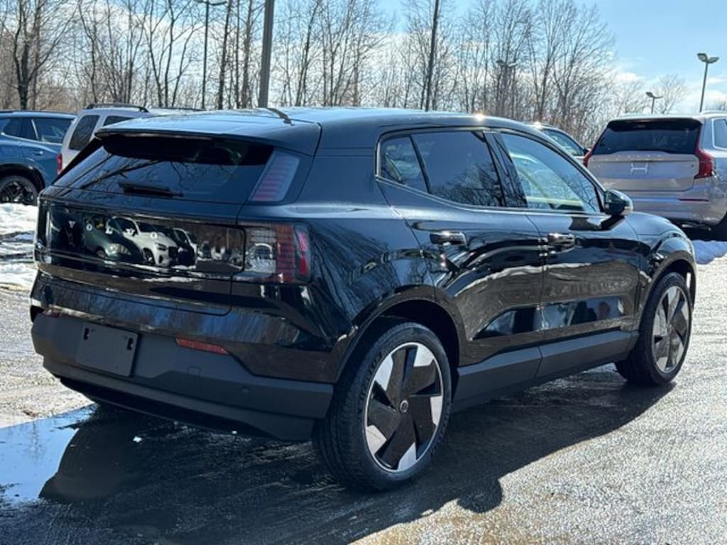 New 2026 Volvo EX30 Twin Motor Plus SUV
