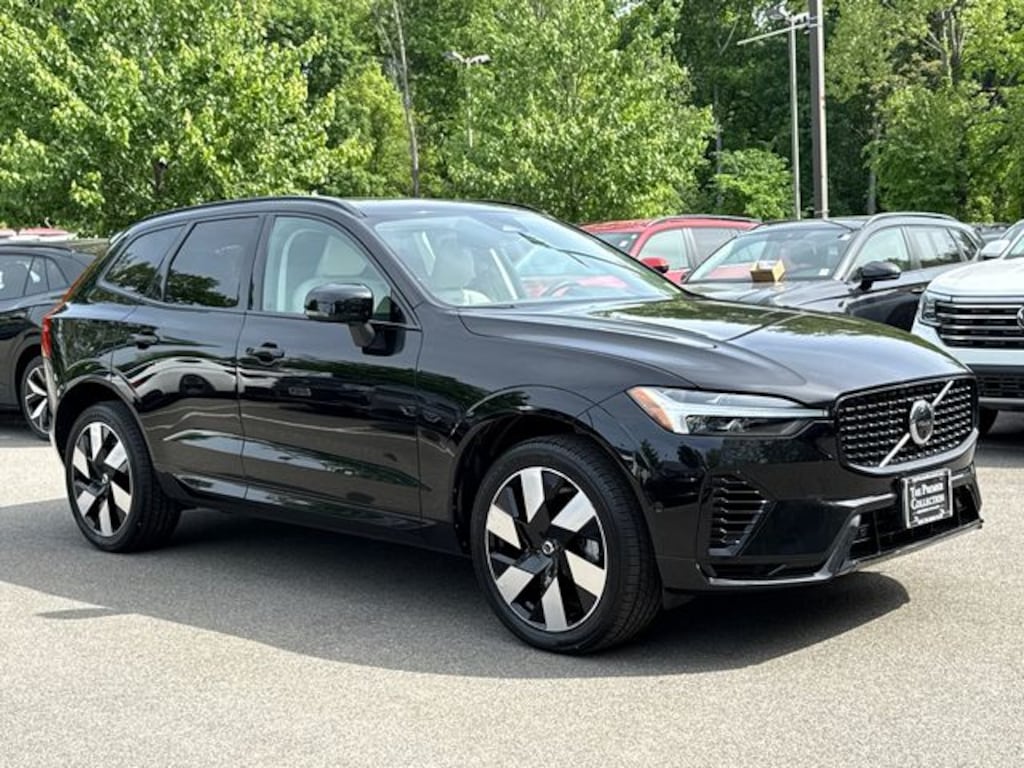 Certified 2023 Volvo XC60 Recharge Plug-In Hybrid Plus Dark SUV