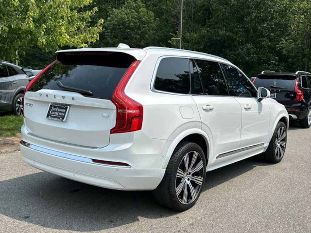 Certified 2024 Volvo XC90 plug-in hybrid T8 Plus Bright 7-Seater SUV