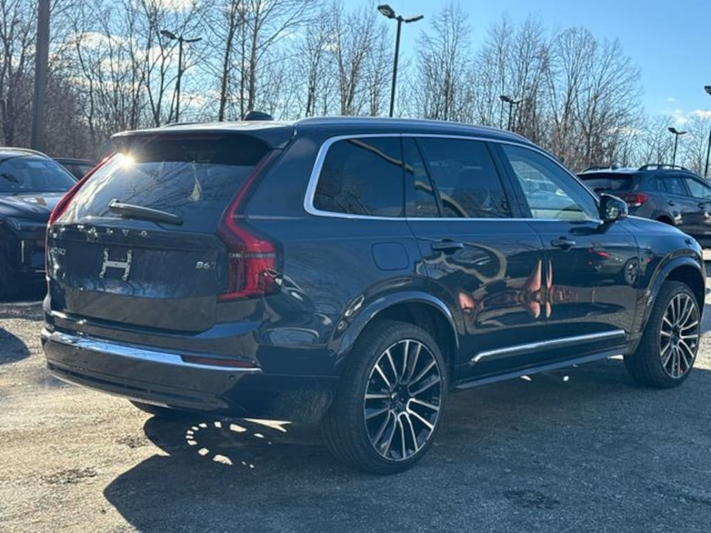 New 2026 Volvo XC90 B6 Plus 7-Seater SUV