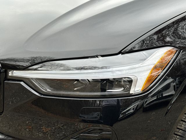 2026 Volvo XC60 Plus - Photo 7