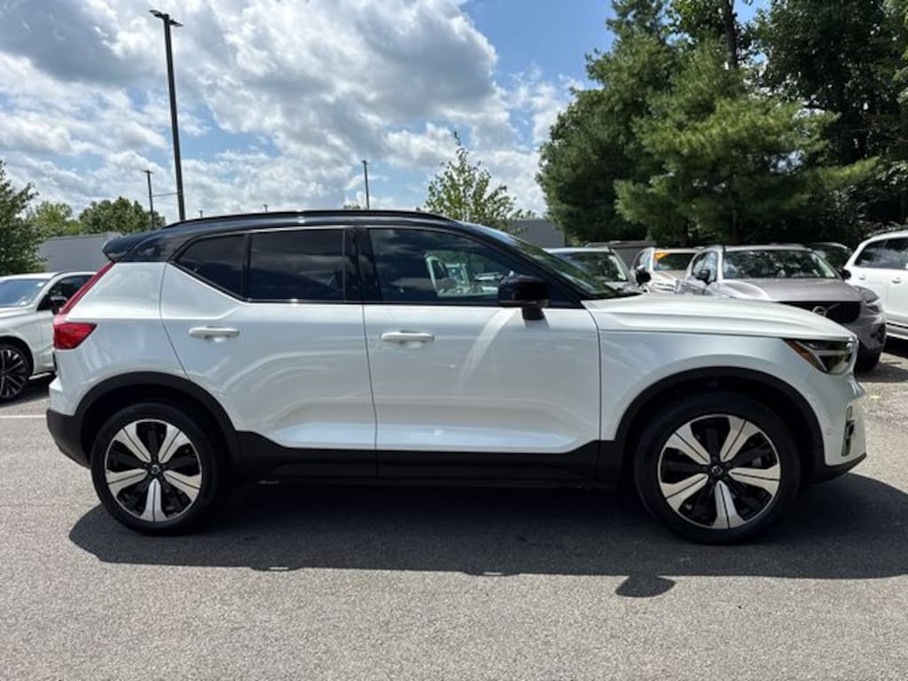 Certified 2023 Volvo XC40 Recharge Pure Electric Plus SUV
