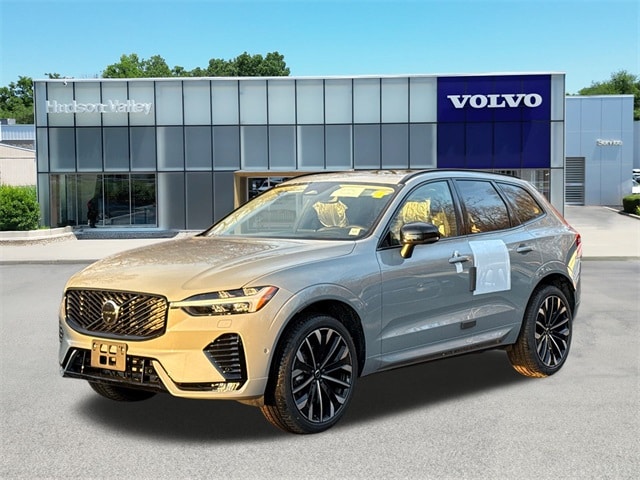2026 Volvo XC60 Ultra's photo