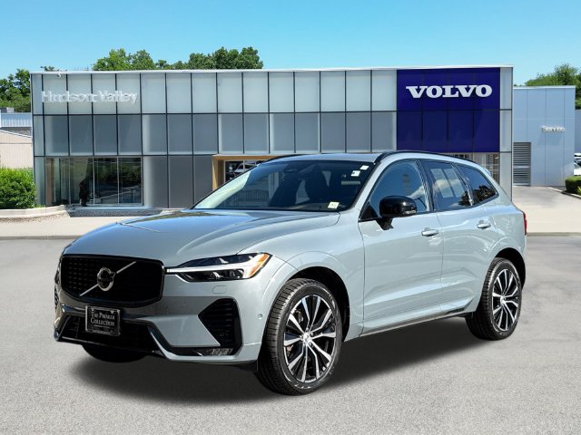 2024 Volvo XC60 B5 Plus Dark SUV
