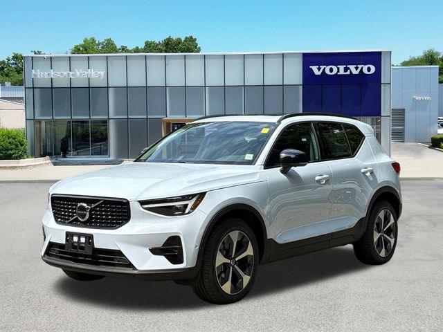 New Cloud Blue 2026 Volvo XC40 For Sale, Lease or Finance Near NYC