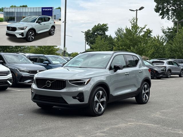 2026 Volvo XC40 B5 Plus SUV