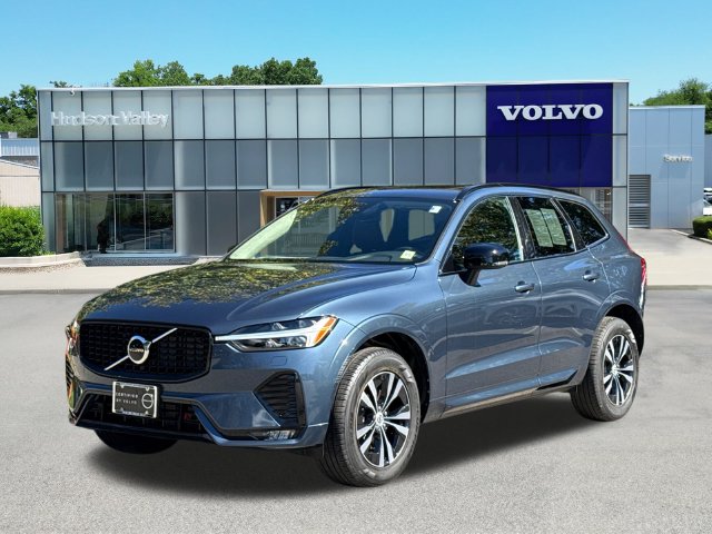2024 Volvo XC60 B5 Core Dark SUV